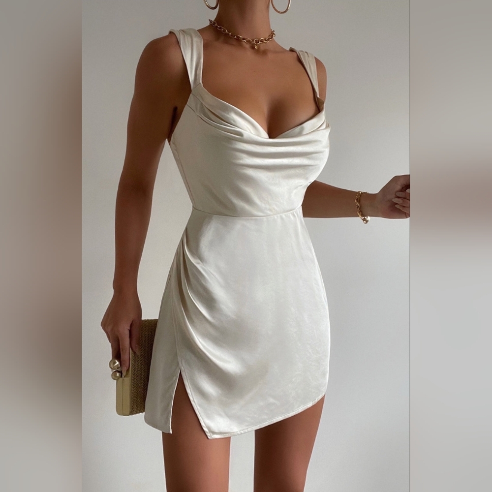 NWT Runaway The Label Havanna Mini Dress in Ivory SZ XS‎